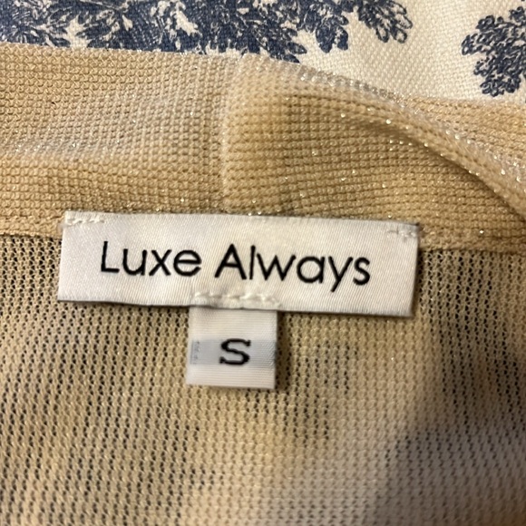 Luxe Always Blouse in Beige, Size Small, NWT - Picture 13 of 16